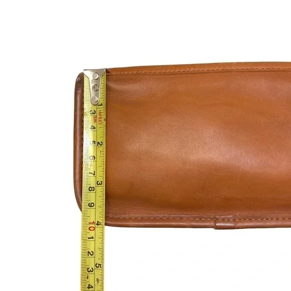 Coach vintage English tan leather chunky case clutch bag